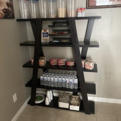 Breakfast and Snack Bar