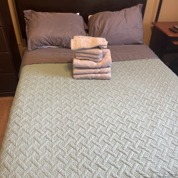 Bleu Skies - bed